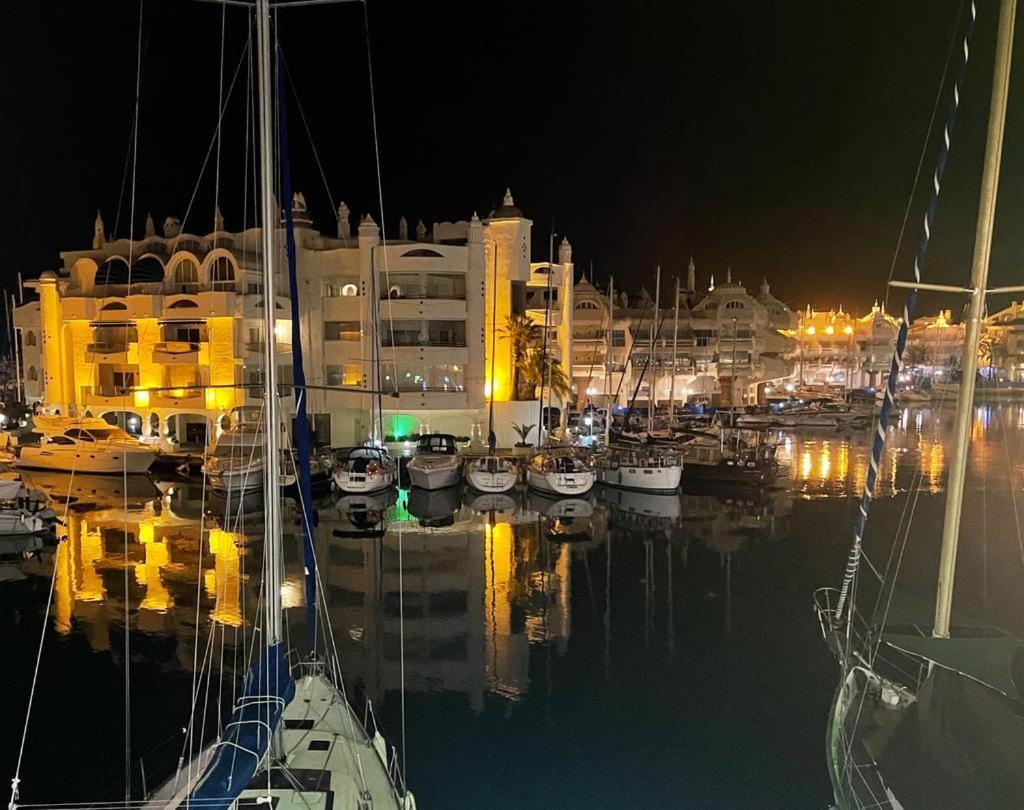 Ferienwohnung Atico En Puerto Marina Benalmádena Exterior foto